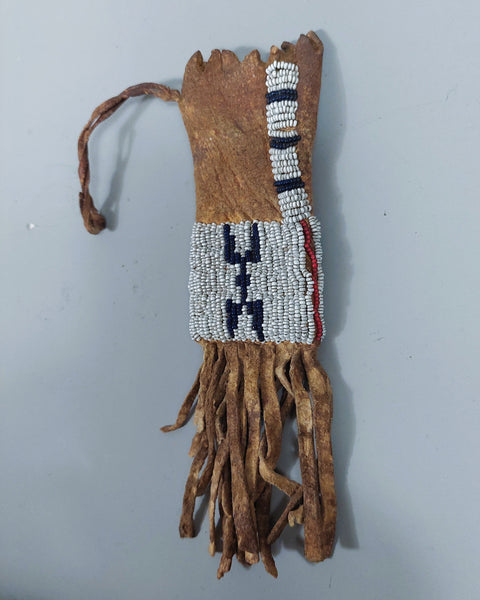 Native American Possibly Arapaho Plains Paint Bag