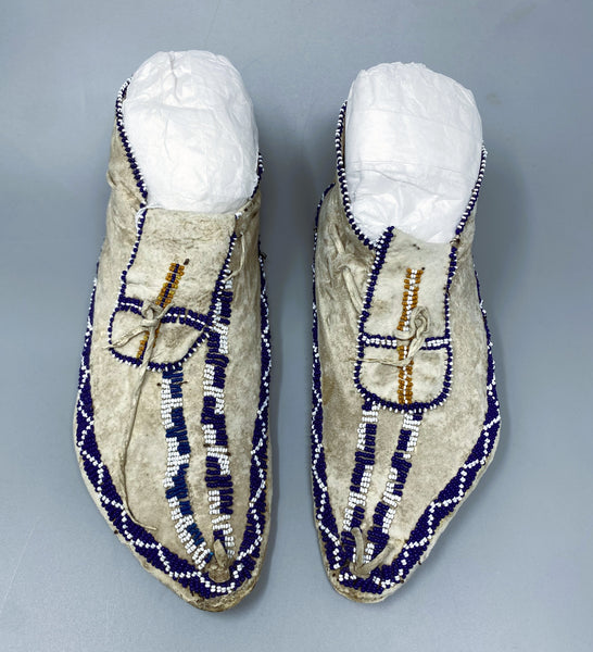 Native American Mescalero Apache Mocs