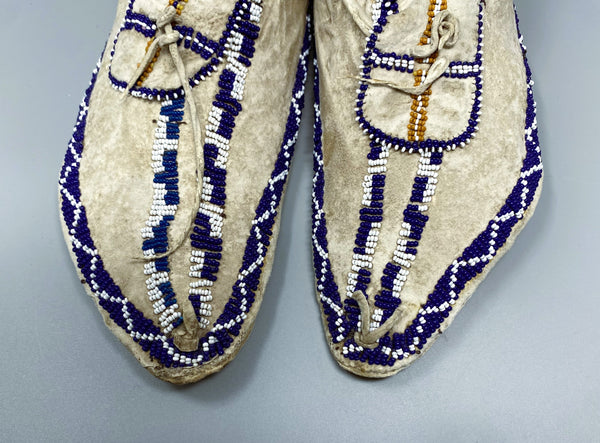 Native American Mescalero Apache Mocs
