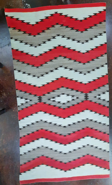 Early Eye Dazzler Rug