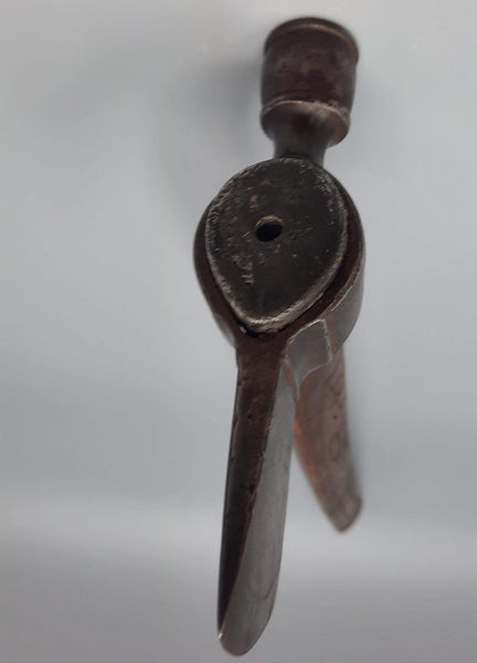 Early Eastern Tomahawk