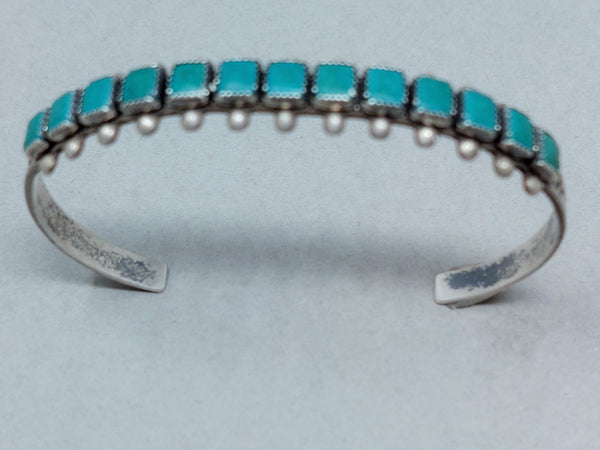 Navajo / Zuni Sterling Silver Narrow Single Row Turquoise Cuff