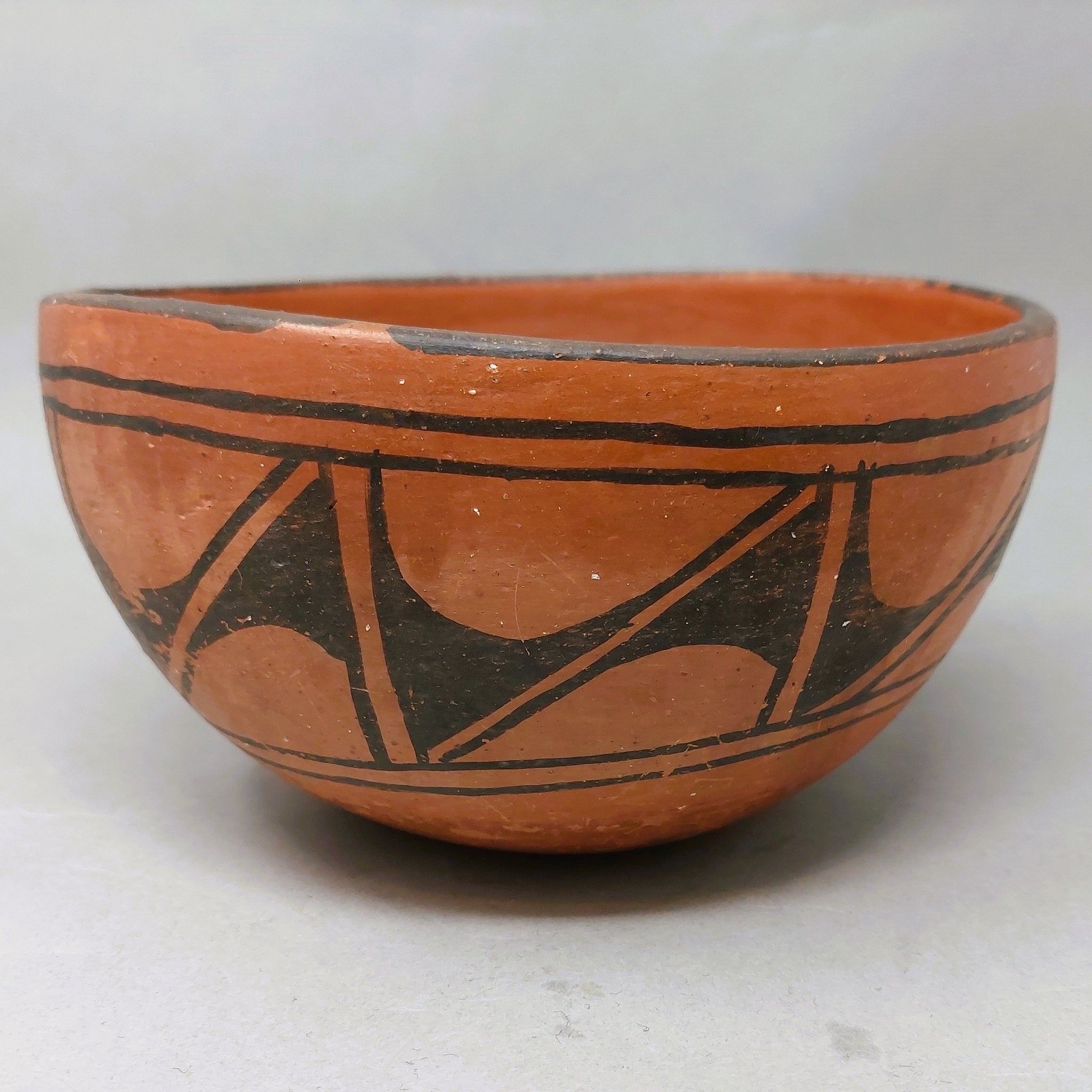 Native American Santa Domingo  Pottery Bowl