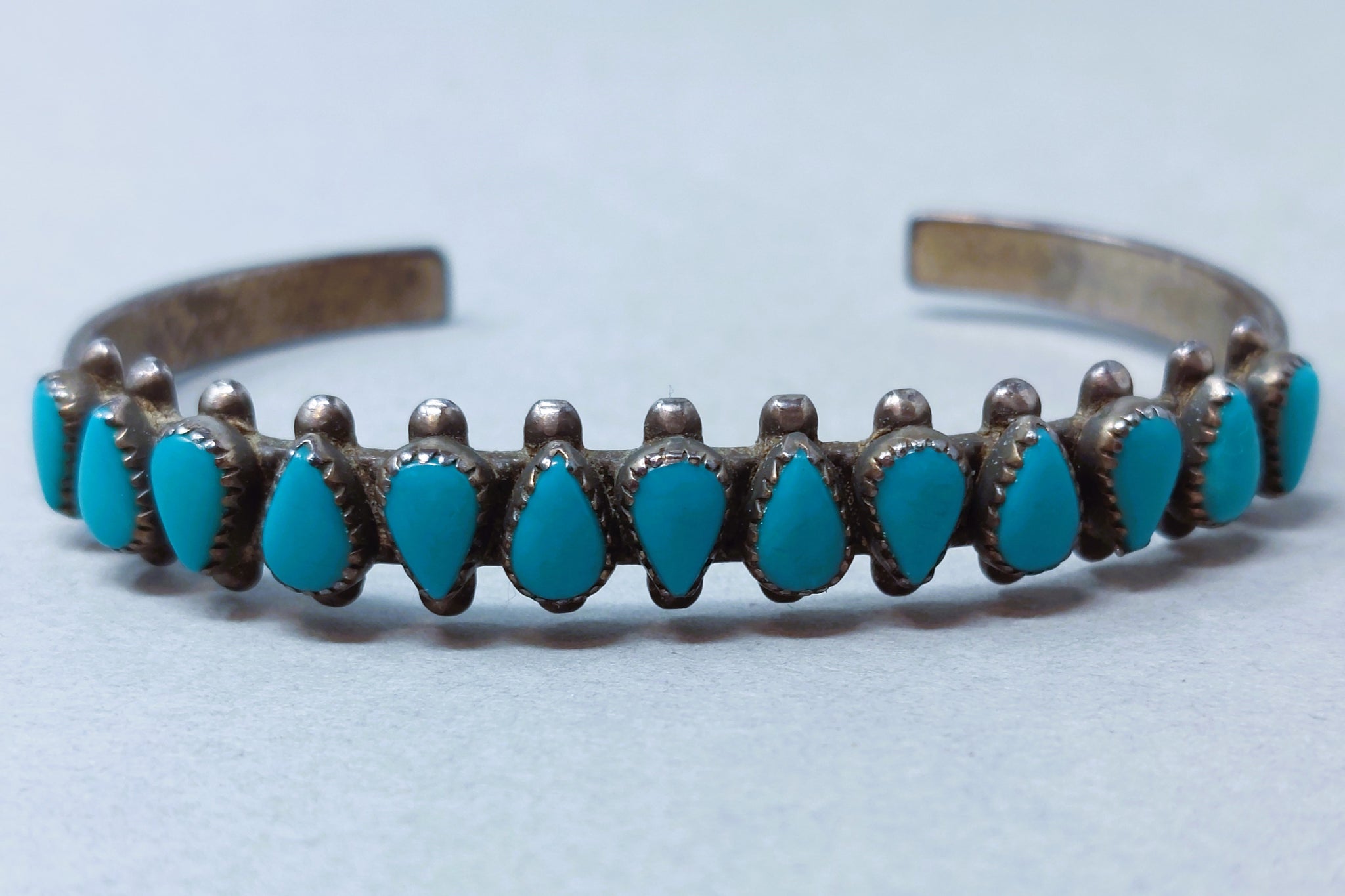 Old Pawn Navajo Single Row Turquoise Sterling Silver Cuff Bracelet