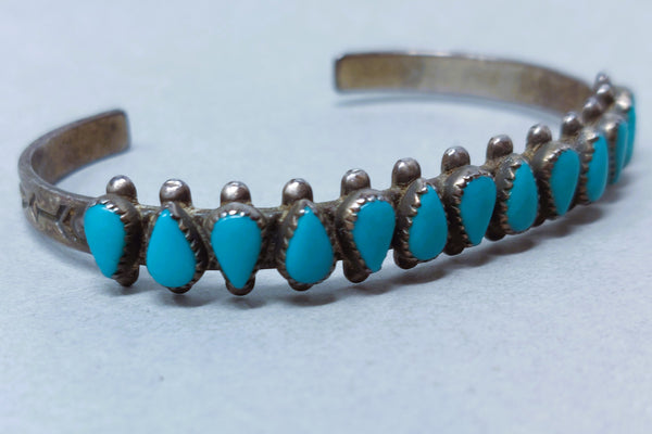 Old Pawn Navajo Single Row Turquoise Sterling Silver Cuff Bracelet