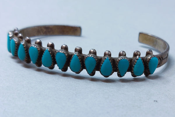 Old Pawn Navajo Single Row Turquoise Sterling Silver Cuff Bracelet