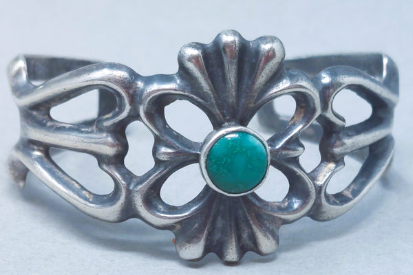 Navajo Sterling Silver & Turquoise Cast Single stone Cuff Bracelet