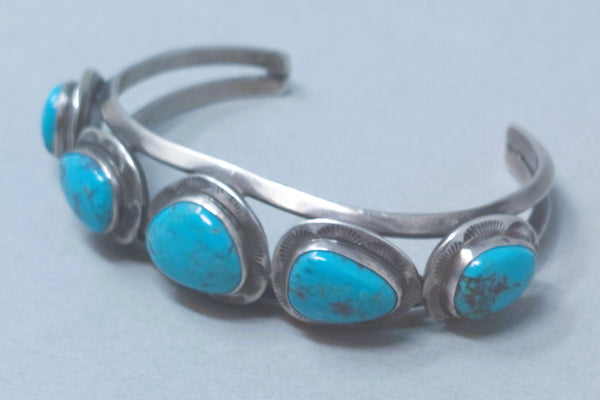 Vintage Navajo Sterling Silver & 5 Oval Turquoise Stones Cuff Bracelet