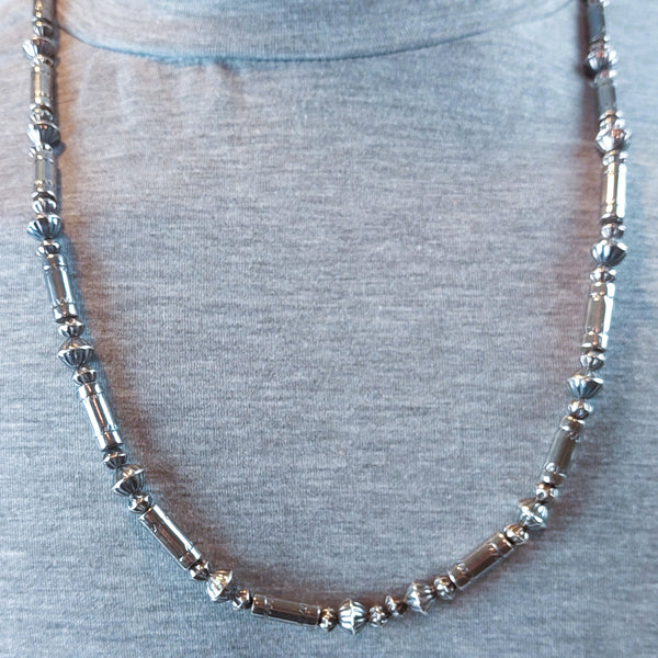 Vintage Navajo Silver Barrel Bead Native American Bench Bead Necklace