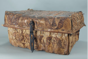 Petaca or Hide Traveling Chest