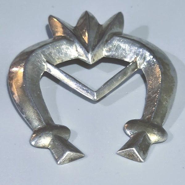 Navajo Sterling Silver Cast Naja Pendant