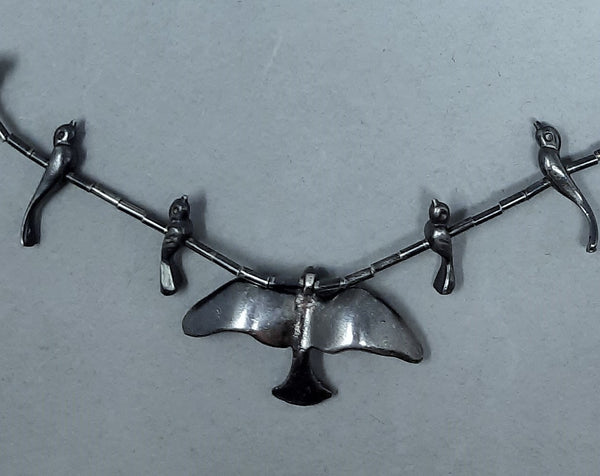 Navajo Liquid Silver Bird Charm Fetish necklace chain 27"