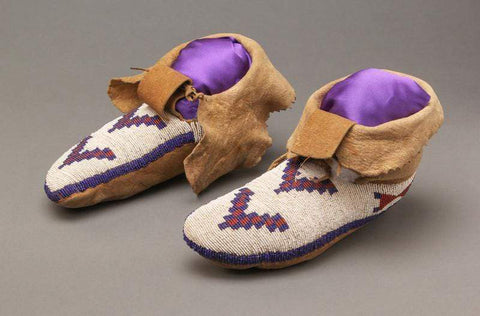 Native American Moccasin Classic Blackfoot Design