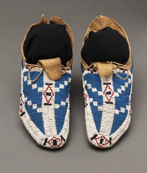 North American Indian Southern Cheyenne Moccassins